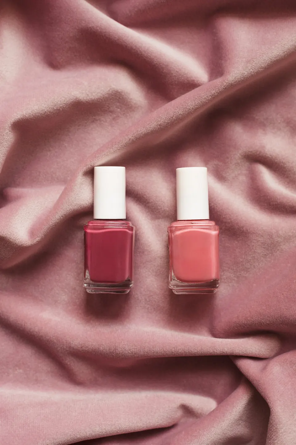 Pembe tonlarda ojeler